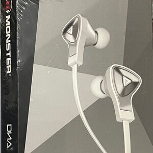 Monster DNA Wired In Ear Headphones White / Chrome Earbuds New Free Shipping